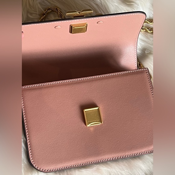 84057 - Tory Burch Eleanor Textured Small Convertible Shoulder Bag - Picture 8 of 14